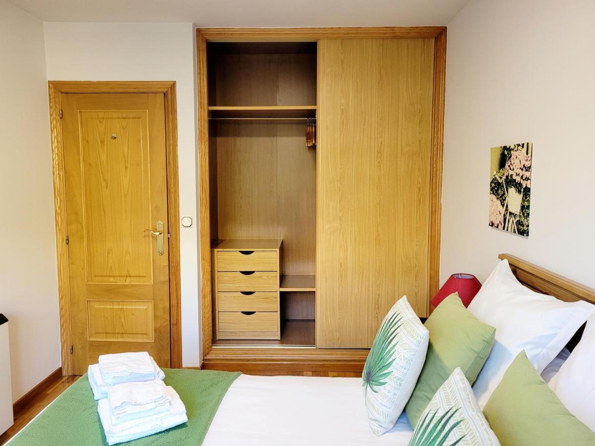 Piso Con Garaje En La Entrada Del Camino Portugues Apartment Santiago de Compostela Ngoại thất bức ảnh